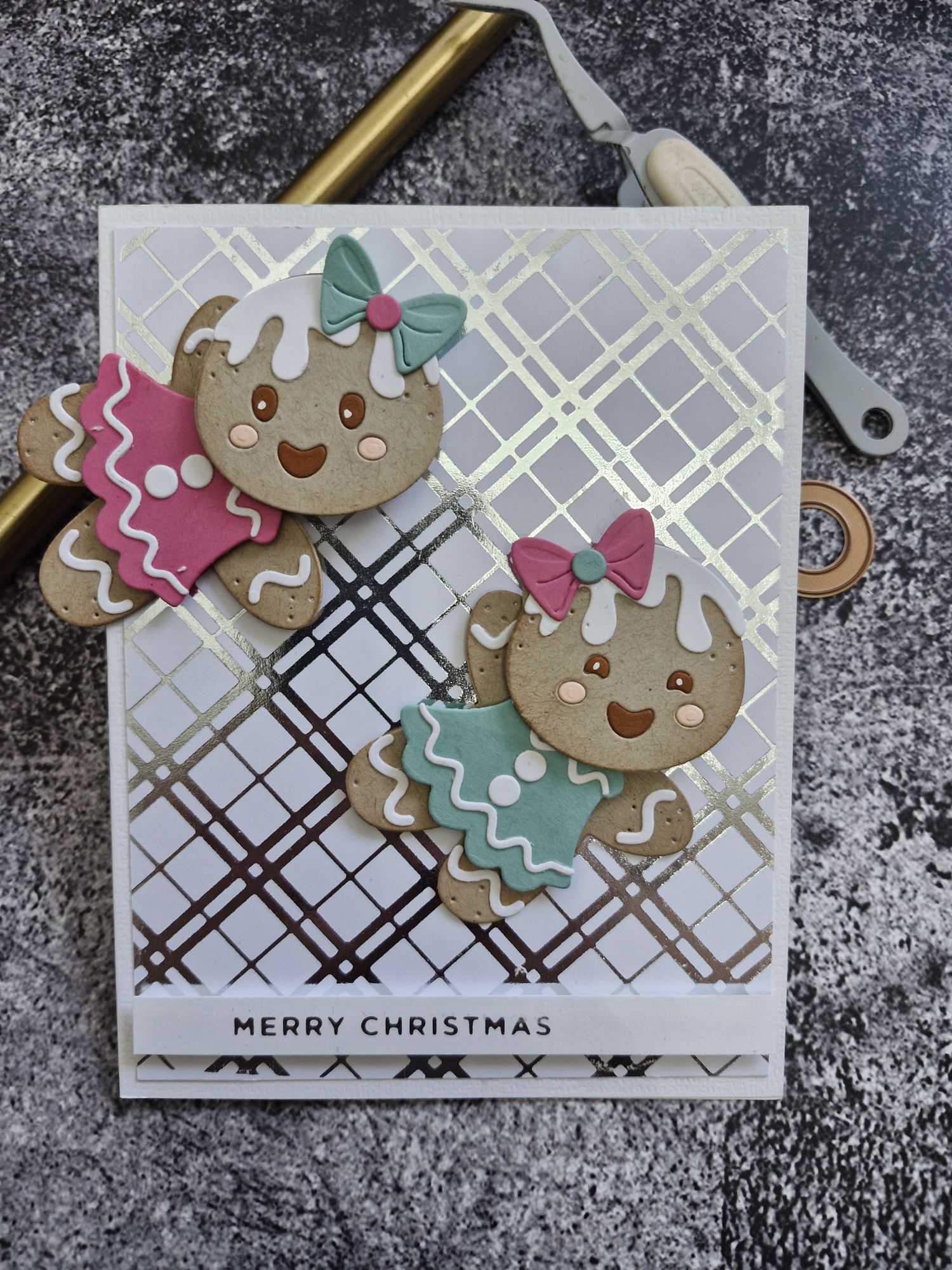 Dancin’ Gingerbread – loopyloocards